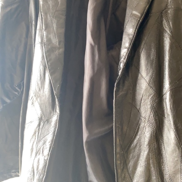 Jacket - Picture 2 of 3